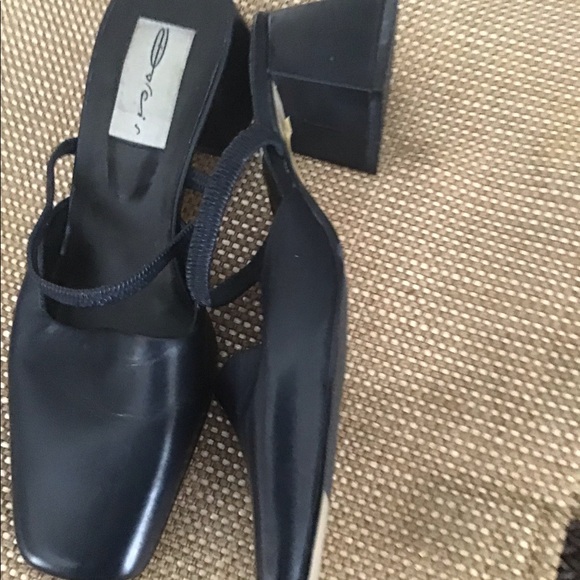 Shoes Never worn - Picture 7 of 9